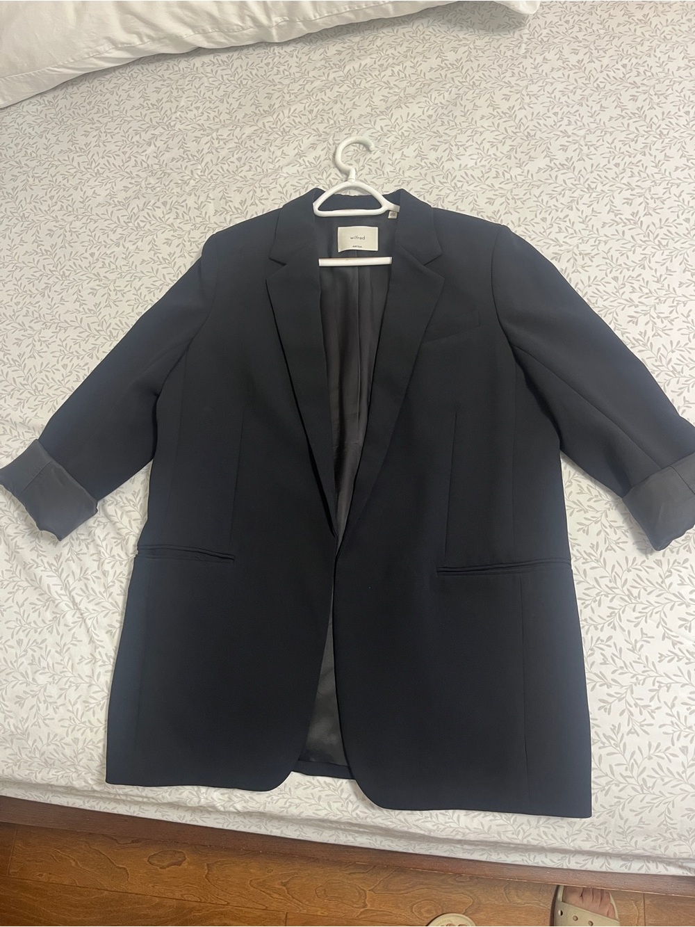Aritzia Black Women's Long Blazer Jacket